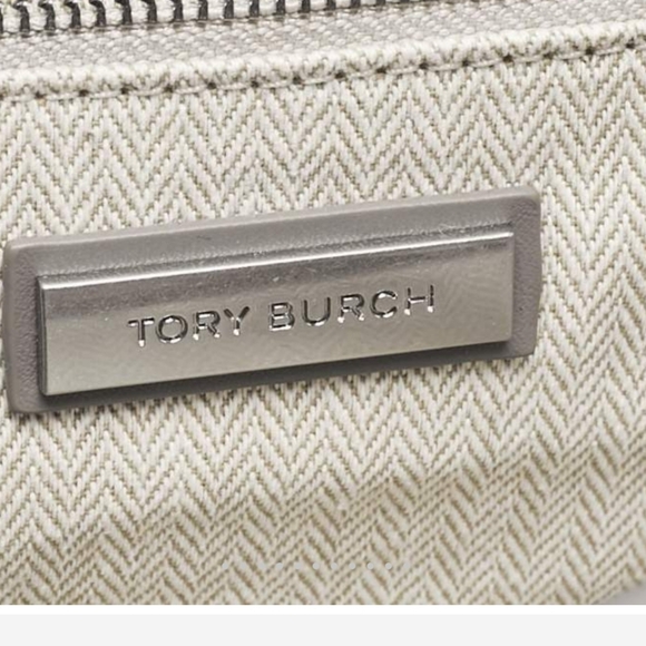 Tory BurchTory Burch Grey Quilted Leather Willa Matte Shoulder Bag $299 - Picture 6 of 14